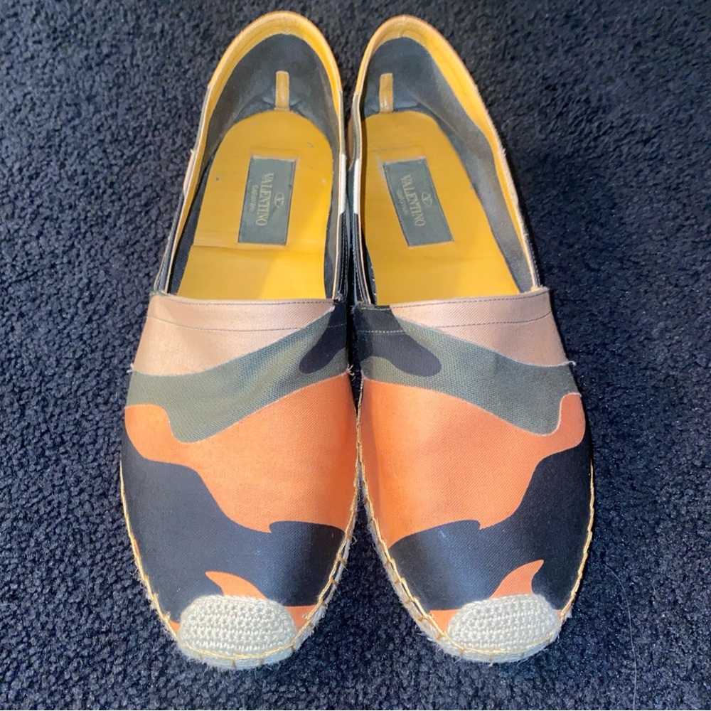 Valentino canvas camo print slip on